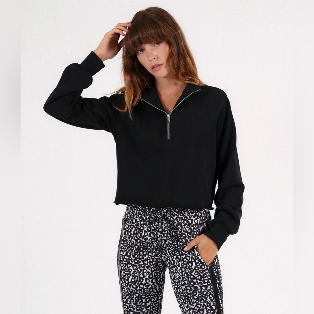 Pam & Gela Black Crop Half Zip Sweatshirt Size Medium Like New 100% Cotton